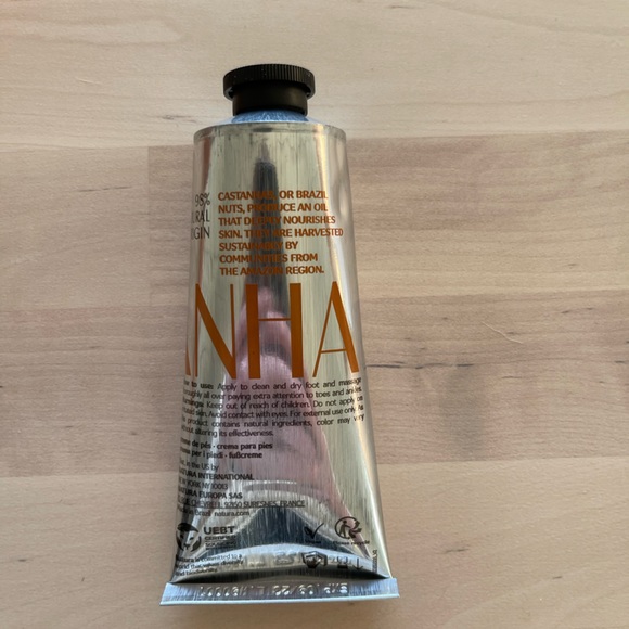 NIB Natura Ekos Castanha Hand and Foot Cream Set FabFitFun - Picture 4 of 7